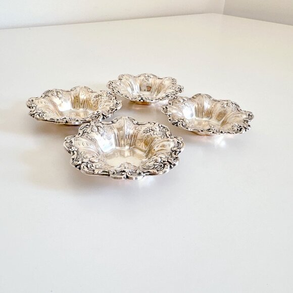 REED & BARTON STERLING SILVER FRANCIS 1 X569 SET OF 4 NUT DISH 3.5" - Picture 4 of 11